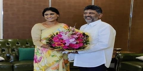 ಡಿ ಕೆ ಶಿವಕುಮಾರ್ ಅವರನ್ನು ಭೇಟಿ ಮಾಡಿದ ಶರ್ಮಿಳಾ ರೆಡ್ಡಿ