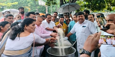 ಫ್ರೀಡಂ ಪಾರ್ಕ್ ನಲ್ಲಿ ಕಾಂಗ್ರೆಸ್ ಪ್ರತಿಭಟನೆ