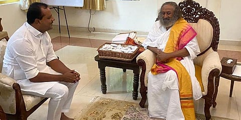 ಯುಟಿ ಖಾದರ್ ಮತ್ತು ರವಿಶಂಕರ್ ಗುರೂಜಿ