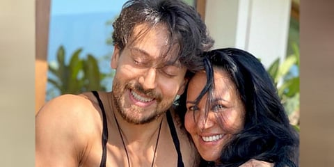ಟೈಗರ್ ಶ್ರಾಫ್ರೊಂದಿಗೆ ತಾಯಿ ಆಯೇಷಾ ಶ್ರಾಫ್