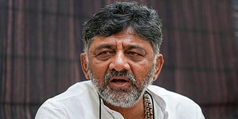 ಡಿ ಕೆ ಶಿವಕುಮಾರ್