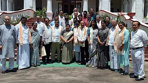 ವಿಪಕ್ಷ ಸಂಸದರ ನಿಯೋಗ