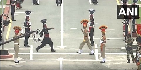 ಬೀಟಿಂಗ್ ರಿಟ್ರೀಟ್ ಸಮಾರಂಭ