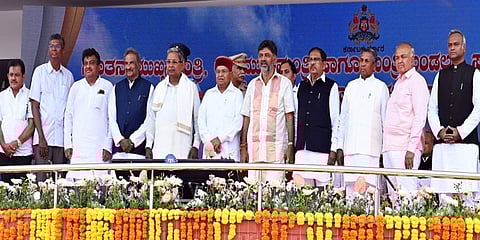 ಸಿಎಂ ಸಿದ್ದರಾಮಯ್ಯ ಮತ್ತು ಅವರ ಸಂಪುಟ ಸಚಿವರು