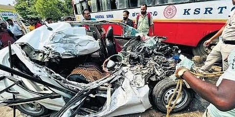 ರಸ್ತೆ ಅಪಘಾತದ ಸಾಂದರ್ಭಿಕ ಚಿತ್ರ