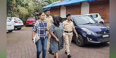 ಸುಚನಾ ಸೇಠ್ ರನ್ನು ಬಂಧಿಸಿ ಪೊಲೀಸರು ಕೋರ್ಟ್ ಗೆ ಕರೆತರುತ್ತಿರುವುದು