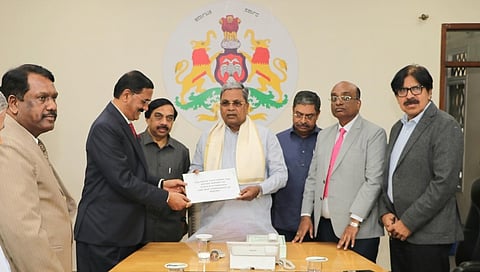 ಸರ್ಕಾರಕ್ಕೆ ವರದಿ ಸಲ್ಲಿಸಿದ ನ್ಯಾ. ಬಿ. ವೀರಪ್ಪ ಸಮಿತಿ ಆಯೋಗ