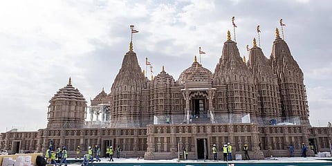 ಅಬು ಧಾಬಿಯಲ್ಲಿ ನಿರ್ಮಿಸಿರುವ ಹಿಂದೂ ದೇವಾಲಯ