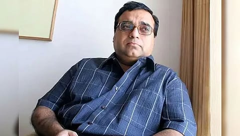ಸಿನಿಮಾ ನಿರ್ದೇಶಕ ರಾಜ್ ಕುಮಾರ್ ಸಂತೋಷಿ