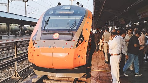ಕಲಬುರಗಿ-ಬೆಂಗಳೂರು (ಸರ್ ಎಂ. ವಿಶ್ವೇಶ್ವರಯ್ಯ ಟರ್ಮಿನಲ್) ವಂದೇ ಭಾರತ್ ರೈಲು 