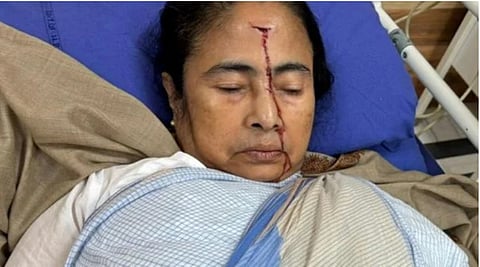 ಪಶ್ಚಿಮ ಬಂಗಾಳ: ಸಿಎಂ ಮಮತಾ ಬ್ಯಾನರ್ಜಿಗೆ ಗಂಭೀರ ಗಾಯ
