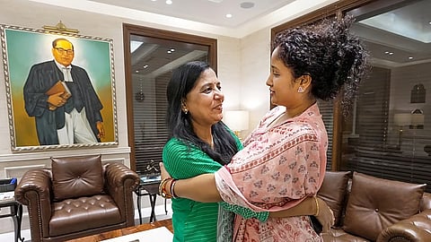 ಕಲ್ಪನಾ ಸೊರೆನ್, ಸುನಿತಾ ಕೇಜ್ರಿವಾಲ್ ಭೇಟಿ