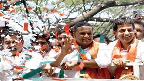 ಮನ್ಸೂರ್ ಖಾನ್ ನಾಮಪತ್ರ ಸಲ್ಲಿಕೆ