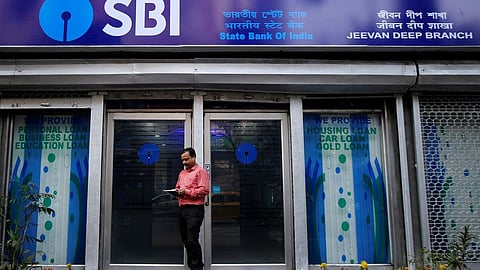 Banks to remain closed for four days this week