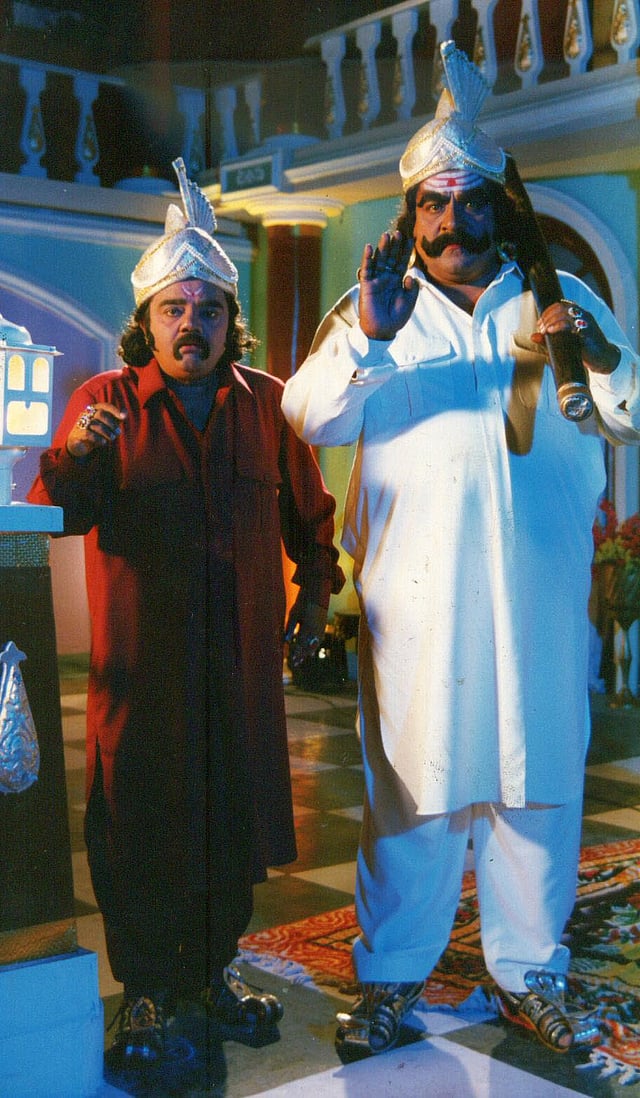 ಹಲೋ ಯಮ ಚಿತ್ರದಲ್ಲಿ ದೊಡ್ಡಣ್ಣನೊಂದಿಗೆ ದ್ವಾರಕೀಶ್