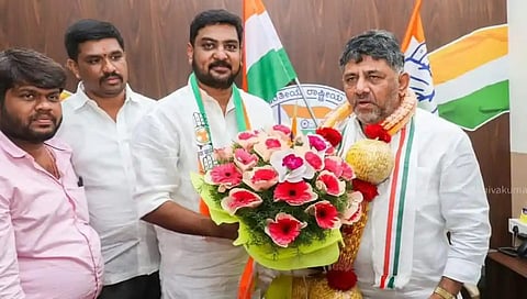 ಕಾಂಗ್ರೆಸ್ ಸೇರಿದ ಶ್ರೀನಿವಾಸ್ ಪ್ರಸಾದ್ ಅಳಿಯ ಧೀರಜ್ ಪ್ರಸಾದ್