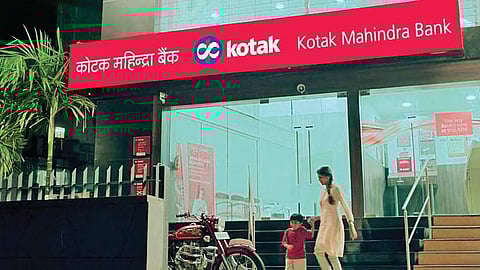 ಕೋಟಕ್ ಮಹೇಂದ್ರ ಬ್ಯಾಂಗ್