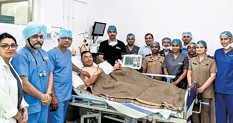 ಭಾರತೀಯ ಯೋಧನ ಕೈ ಮರು ಜೋಡಣೆ