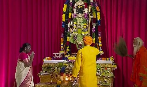 ರಾಮಲಲ್ಲಾನ ದರ್ಶನ ಪಡೆದ ರಾಷ್ಟ್ರಪತಿ ದ್ರೌಪದಿ ಮುರ್ಮು