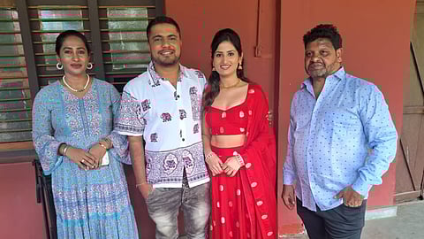 Bigg Boss fame Pratham along with Aarana and Anvithi Shetty, Stunt master Kaurava Venkatesh