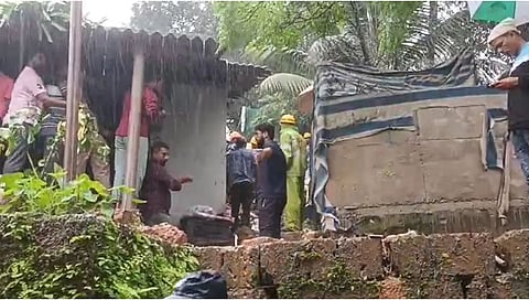 ಮನೆ ಗೋಡೆ ಕುಸಿತ