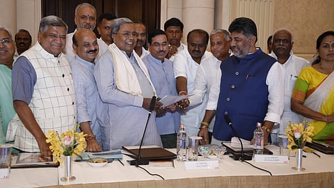 ನಿನ್ನೆ ಗುರುವಾರ ರಾಜ್ಯ ಸಂಸದರೊಂದಿಗೆ ನಡೆದ ಸಭೆಯಲ್ಲಿ ಸಿಎಂ ಸಿದ್ದರಾಮಯ್ಯ 