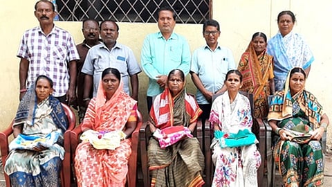 ವಿಧವೆಯರಿಗೆ ಸನ್ಮಾನದ ಸಮಾರಂಭ