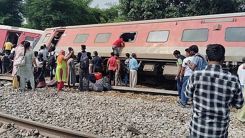 Chandigarh-Dibrugarh Express derails