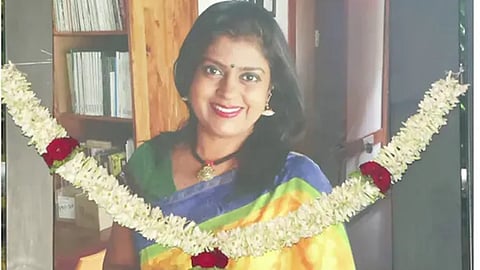 ನಿರೂಪಕಿ ಅಪರ್ಣಾ