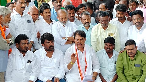 ವಿಪಕ್ಷ ನಾಯಕ ಆರ್.ಅಶೋಕ್ ಮತ್ತಿತರರು