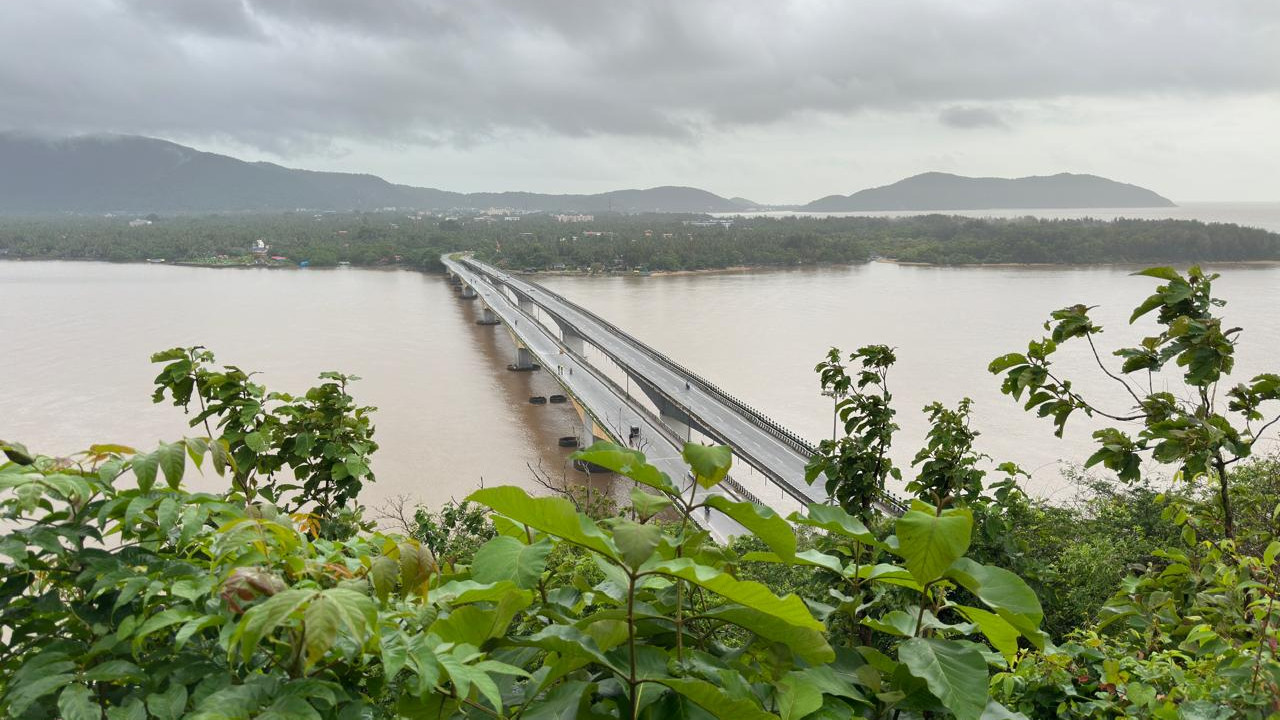 ಕಾಳಿ ಸೇತುವೆ ಕುಸಿತಕ್ಕೆ NHAI ನಿರ್ಲಕ್ಷ್ಯವೇ ಕಾರಣ..!