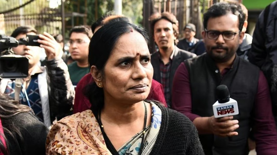 Nirbhaya's mother on Kolkata rape-murder
