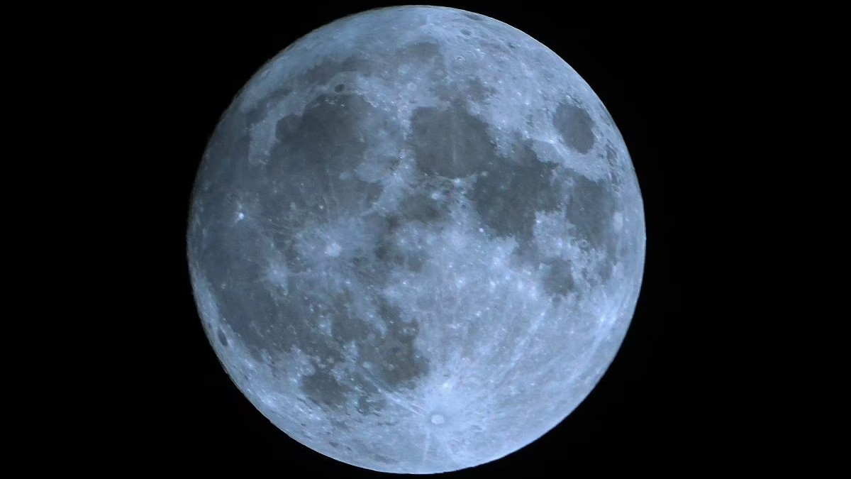 Rare Supermoon Blue Moon