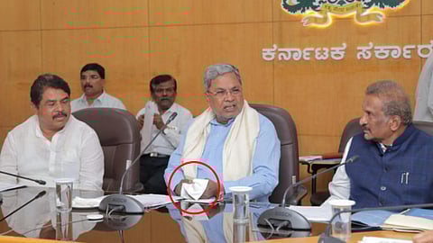 Siddaramaiahs finger injured