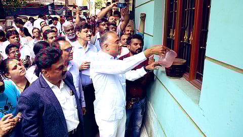 ದಿನೇಶ್ ಗುಂಡೂರಾವ್ 