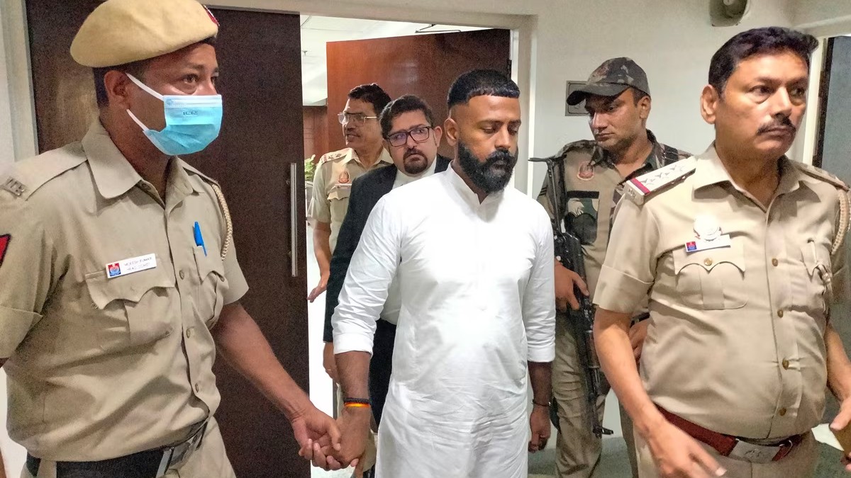 Sukesh Chandrasekhar gets bail