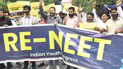 NEET-UG ಪರೀಕ್ಷೆ ಸಮಗ್ರತೆ ಕುರಿತು ಆಗಸ್ಟ್ 2ರ ಆದೇಶ: ಸುಪ್ರೀಂ ಕೋರ್ಟ್ ನಲ್ಲಿ ಮರು ಪರಿಶೀಲನಾ ಅರ್ಜಿ