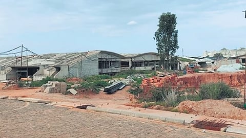 ಪೂರ್ಣವಾಗದ ವಿಲ್ಲಾ ಯೋಜನೆ 