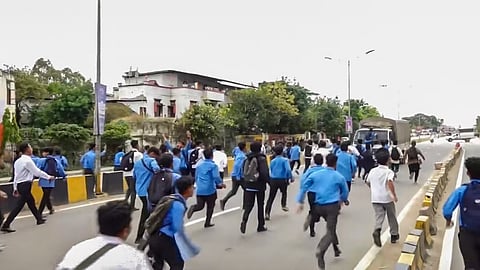 ವಿದ್ಯಾರ್ಥಿಗಳ ಪ್ರತಿಭಟನೆ 
