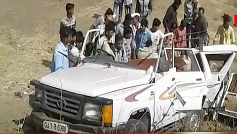 ಅಪಘಾತದಲ್ಲಿ ಹಾನಿಗೀಡಾದ ಕಾರು