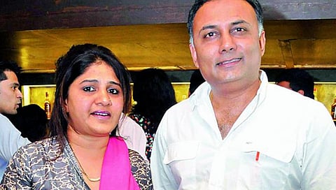 ದಿನೇಶ್ ಗುಂಡೂರಾವ್ ಮತ್ತು ಪತ್ನಿ ತಬಸ್ಸುಮ್