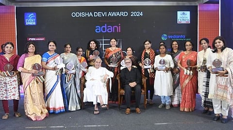 Devi Awards Bhubaneswar 2024: 14 ಸಾಧಕೀಯರಿಗೆ 'ದೇವಿ' ಪ್ರಶಸ್ತಿ ಪ್ರದಾನ