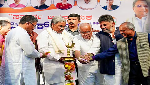ಪುಸ್ತಕ ಬಿಡುಗಡೆ ಸಮಾರಂಭದಲ್ಲಿ ಪಿಜಿಆರ್ ಸಿಂಧ್ಯಾ