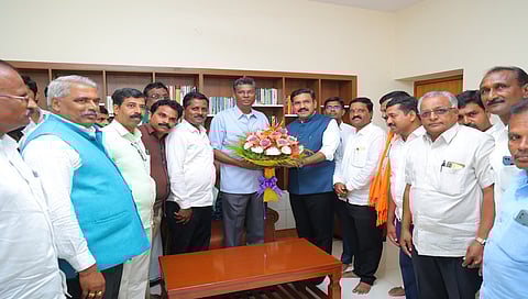 ಸತೀಶ್ ಜಾರಕಿಹೊಳಿ ಭೇಟಿಯಾದ ವಿಜಯೇಂದ್ರ