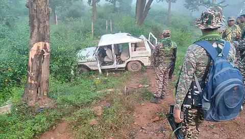 ಅಪಘಾತಕ್ಕೀಡಾದ ಕಾರು