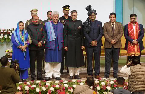 Jammu and Kashmir Lt. Governor Manoj Sinha, Chief Minister Omar Abdullah and other leaders at the swearing-in ceremony