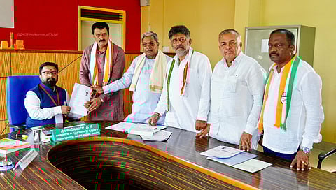  ಕಾಂಗ್ರೆಸ್ ಅಭ್ಯರ್ಥಿಯಾಗಿ ನಾಮಪತ್ರ ಸಲ್ಲಿಸಿದ ಸಿಪಿ ಯೋಗೇಶ್ವರ್