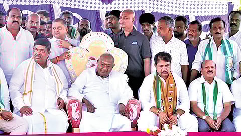 Former PM Deve Gowda campaigns for grandson Nikhil Kumaraswamy