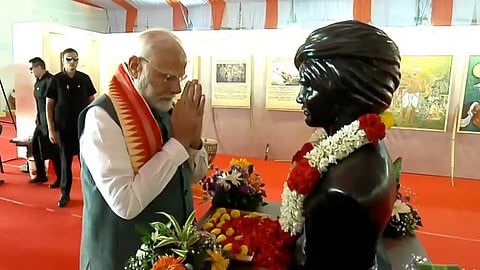 ಬಿರ್ಸಾ ಮುಂಡಾಗೆ ಗೌರವ ಸಲ್ಲಿಸಿದ ಪ್ರಧಾನಿ ಮೋದಿ