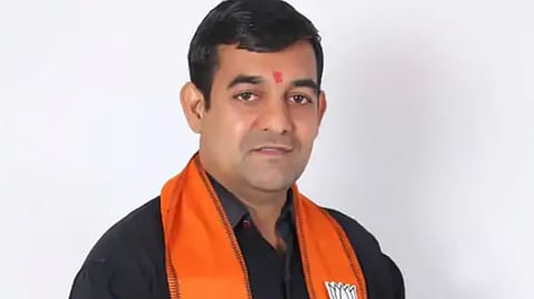 Deepu Gordhanbhai Prajapati